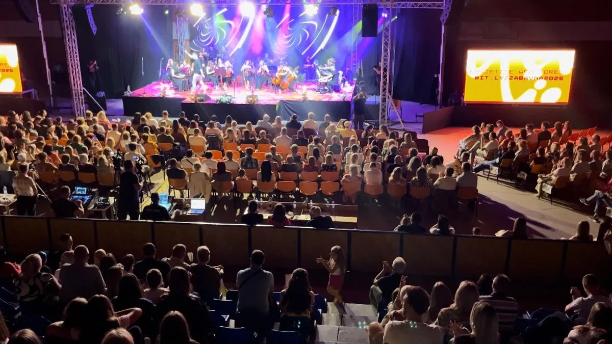 53. ''Studentsko ljeto'' iznjedrilo nova muzička imena na regionalnoj sceni, u Maglaju se pjevali evergreeni