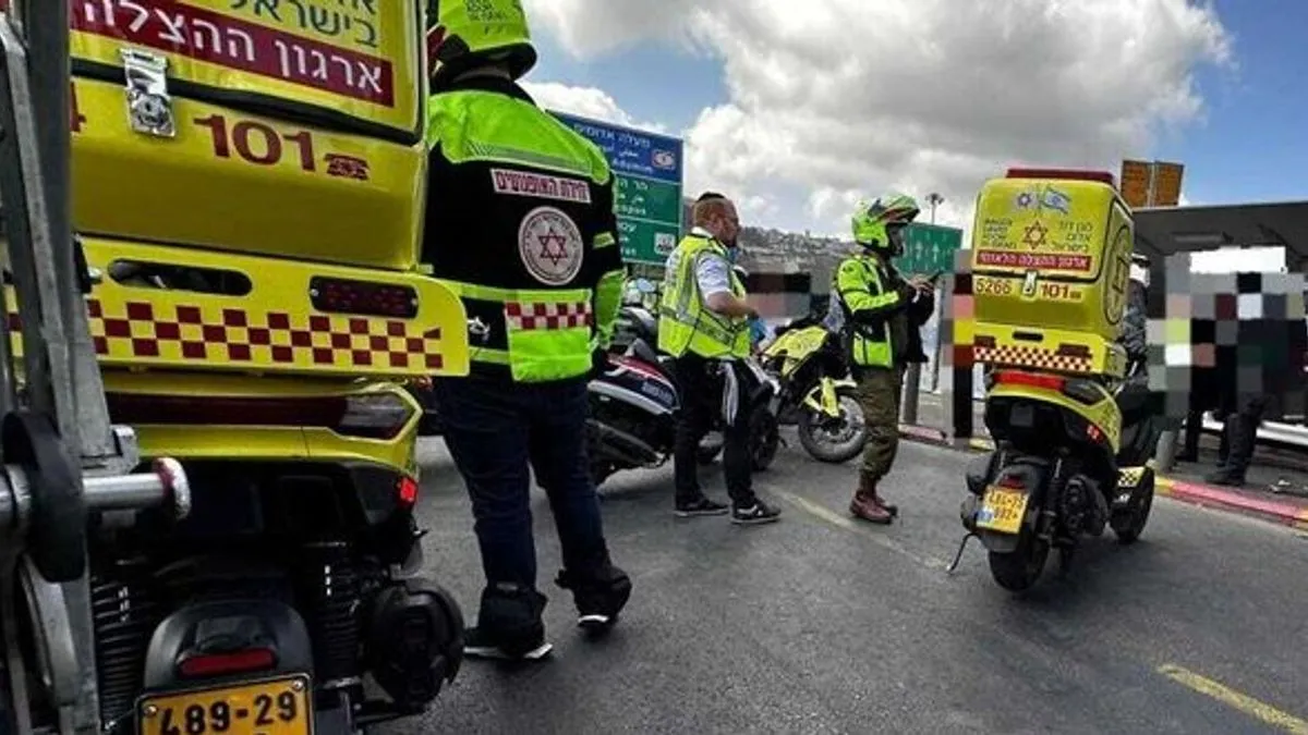 Drama u Jerusalemu: Ušli u autobus i počeli da pucaju, stradale najmanje četiri osobe