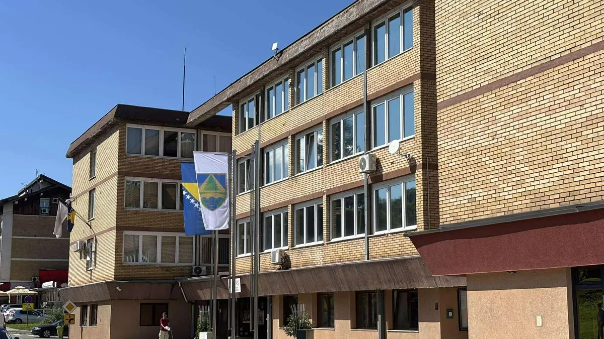 Održana je svečana sjednica Gradskog vijeća Zavidovići sa koje su poslane snažne poruke