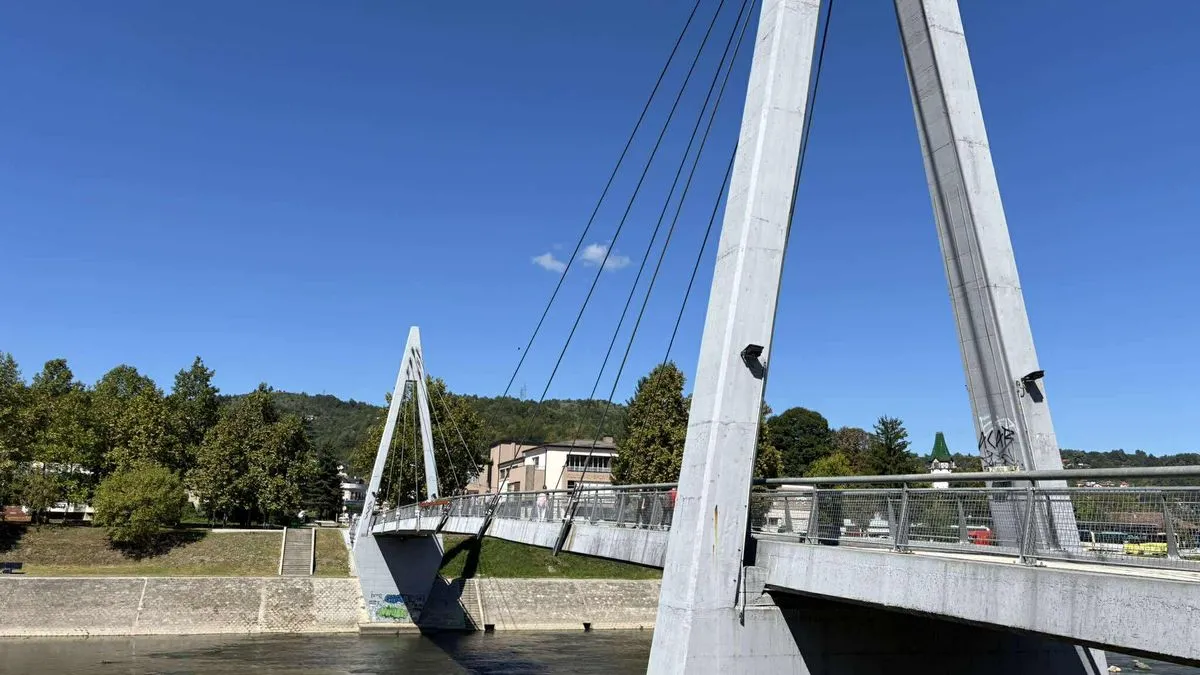 Održana je svečana sjednica Gradskog vijeća Zavidovići sa koje su poslane snažne poruke