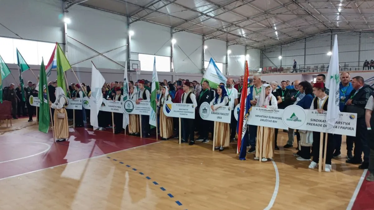 Ministar Šibonjić iskoristio je ovu priliku da izrazi zahvalnost svim uposlenicima šumarskog sektora.