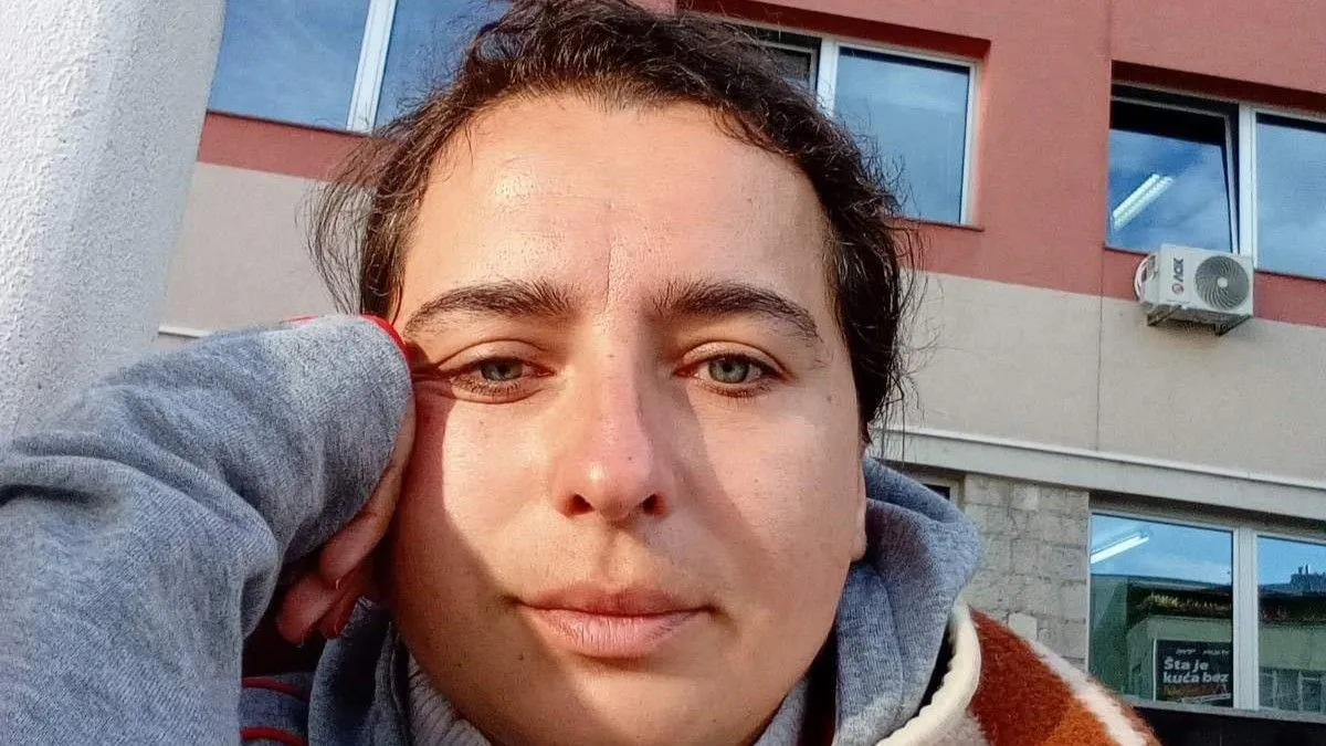 Organizacija upozorava da sada odgovornost za život i zdravstveno stanje Amele snose upravo te institucije koje nisu postupile u skladu sa zakonom.