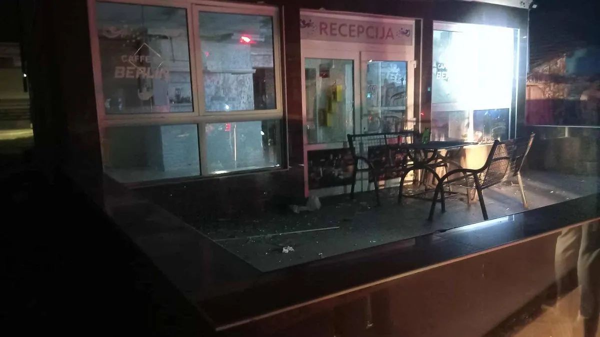 U Domu zdravlja Lukavac medicinsku pomoć su zatražile tri osobe koje su se u trenutku eksplozije nalazile u kući.