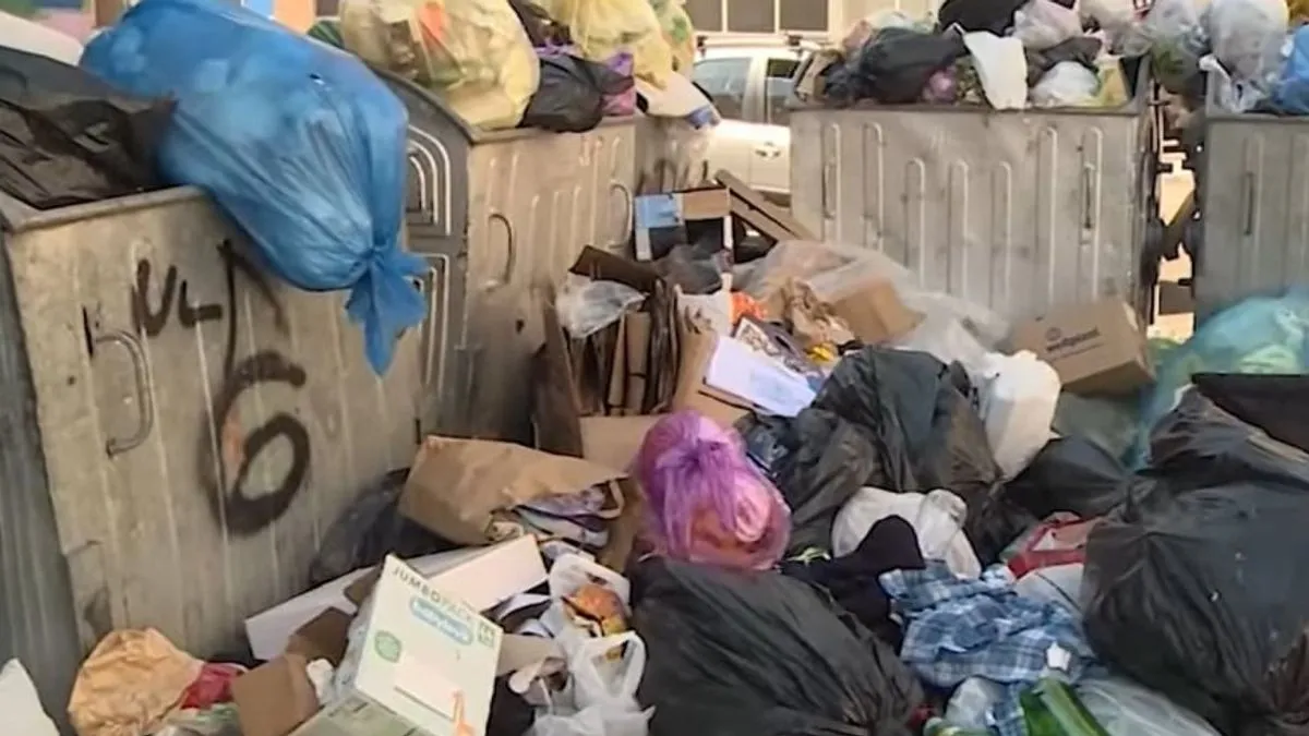 Mostar zatrpan smećem: Zatvaranje Uborka izazvalo kolaps u odvozu otpada