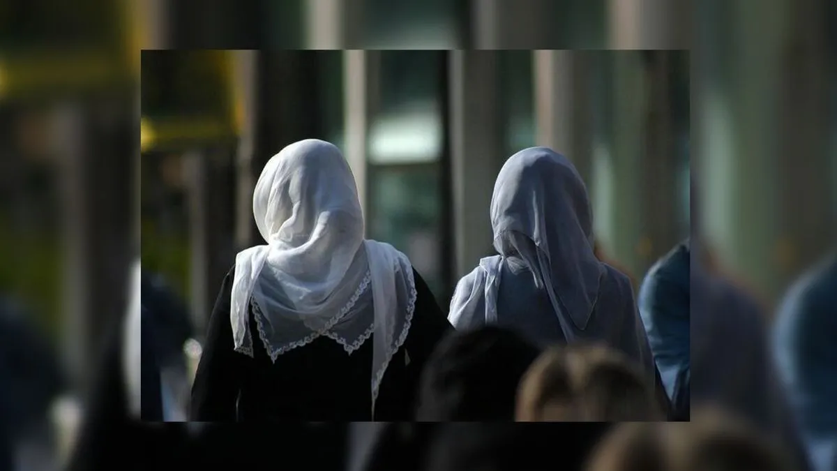 Jedina stranka koja se protivila predloženoj zabrani su Zeleni, koji imaju najmanje poslanika u parlamentu. 