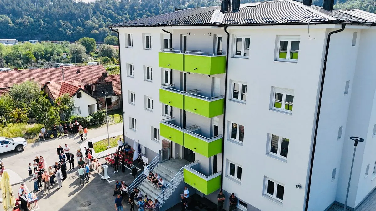 U Banovićima useljeno 30 porodica u novoizgrađene stanove