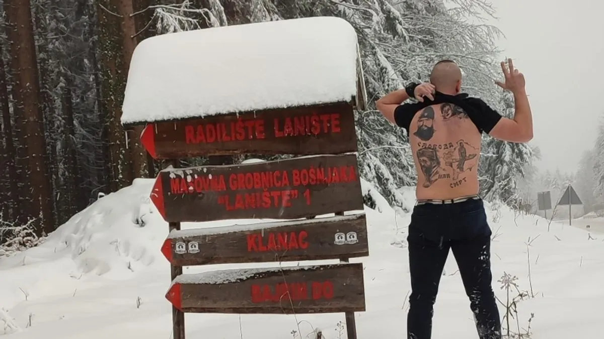 Tendžeriću je utvrđena kazna zatvora u trajanju od jedne godine i istovremeno je određeno da se neće izvršiti ukoliko u vremenu od tri godine ne počini novo krivično djelo.