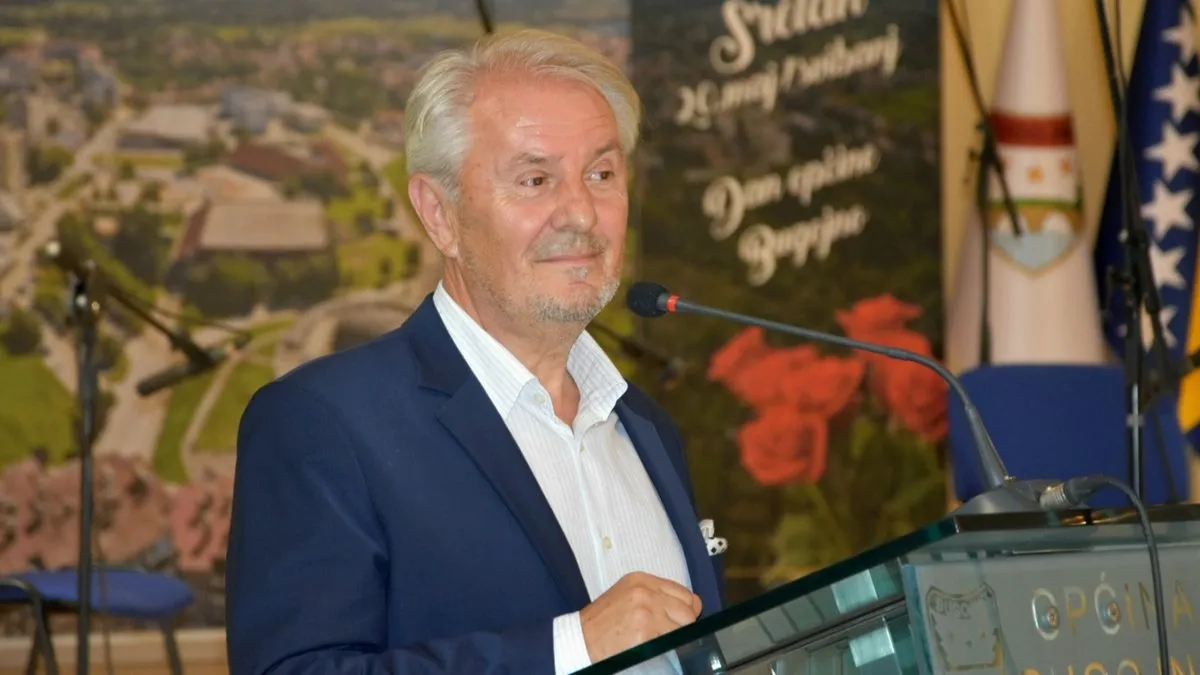 'Građani plaćaju njihovu nesposobnost izgubljenim milijardama, skupljim životom, gubitkom nade.'