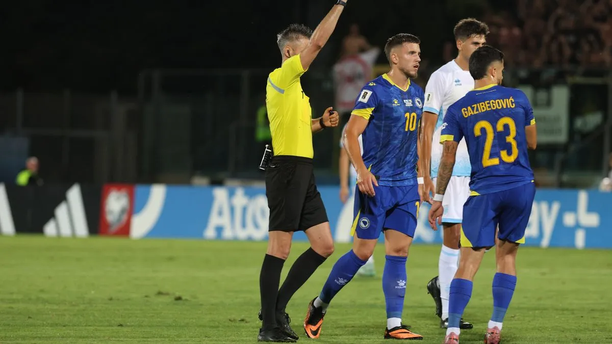 Kraj prvog poluvremena: San Marino -Bosna i Hercegovina 0:1