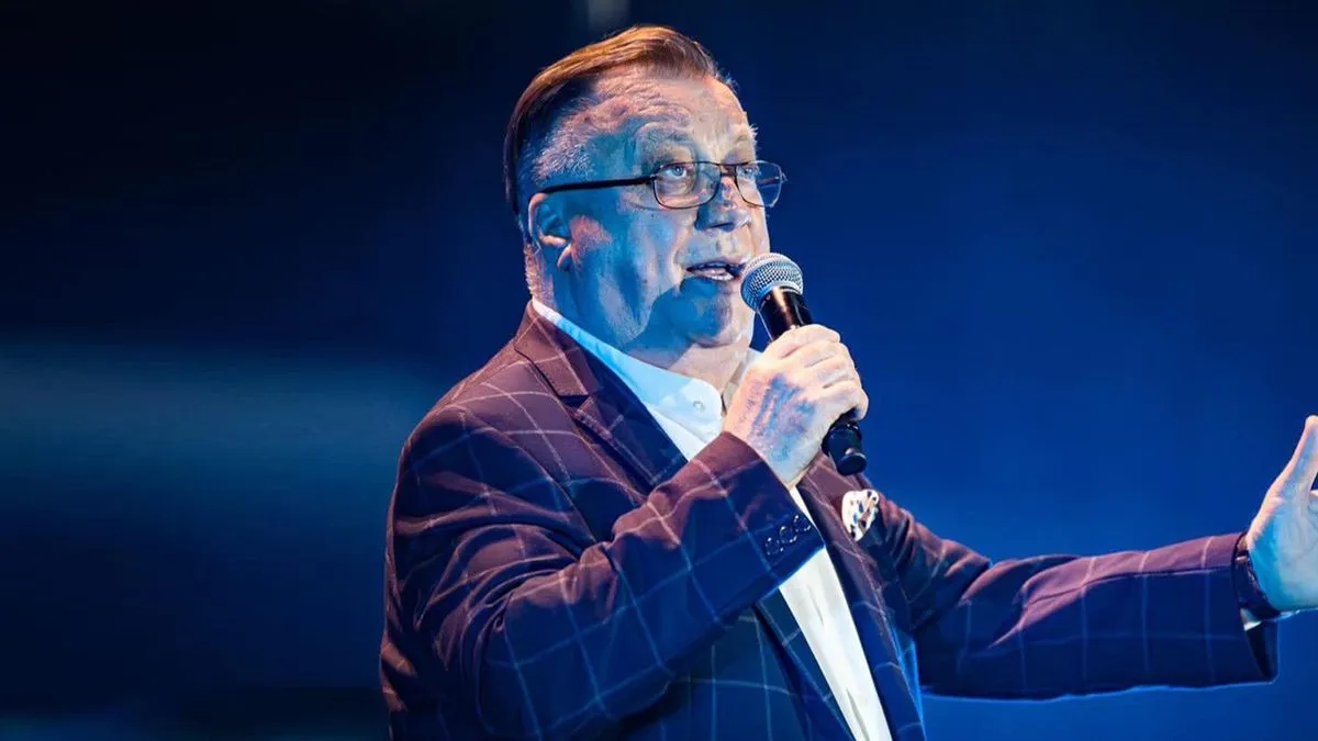 Pjevač je ranije otkazao nekoliko koncerta u BiH i Hrvatskoj što je publiku dodatno zabrinulo