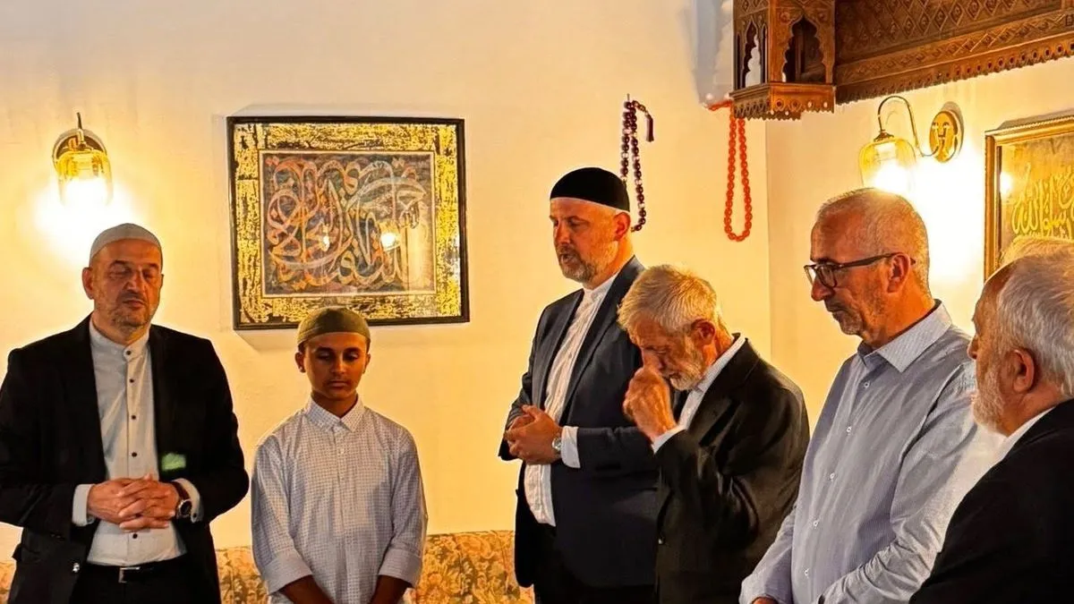 Proučio posljednje ajete napamet: 14-godišnji Omar postao hafiz Kur’ana Časnog