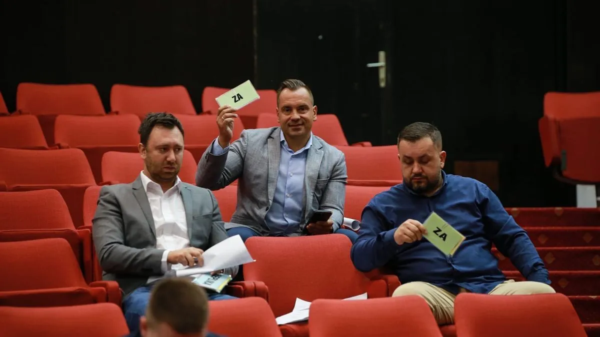 Povećane su ovlasti Općinskog vijeća, smanjene ovlasti načelniku, stvoreni uslovi za veće prihode i uveden sistem licitacije