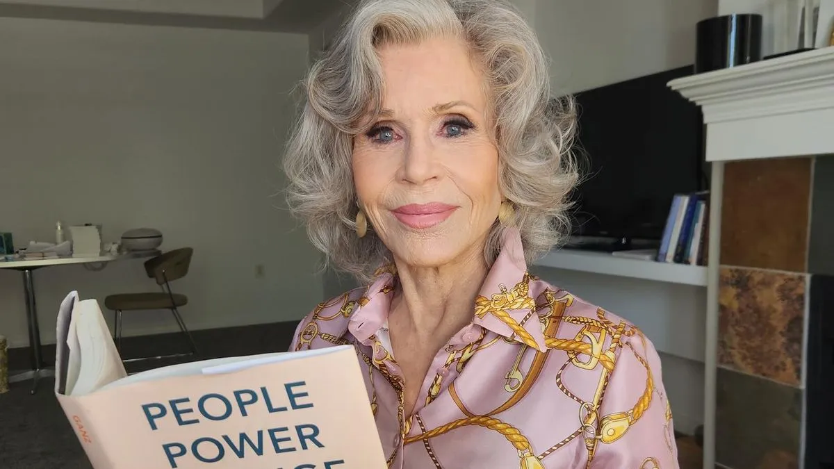 Glumačka legenda Jane Fonda (87) otkrila je kako u devetoj deceniji održava kondiciju i sjajan izgled.