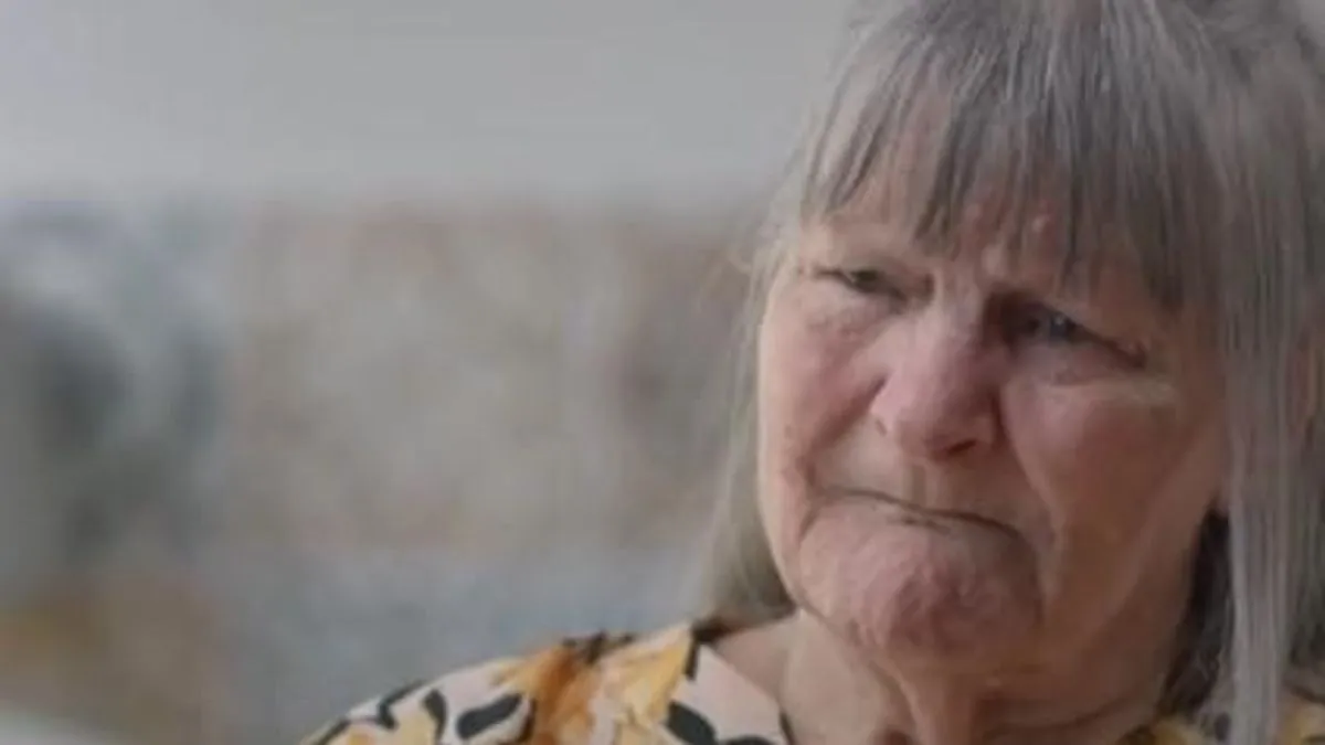 Sa 16 godina su je primorali da kćerku preda na usvajanje: Nisu joj dali ni da se oprosti