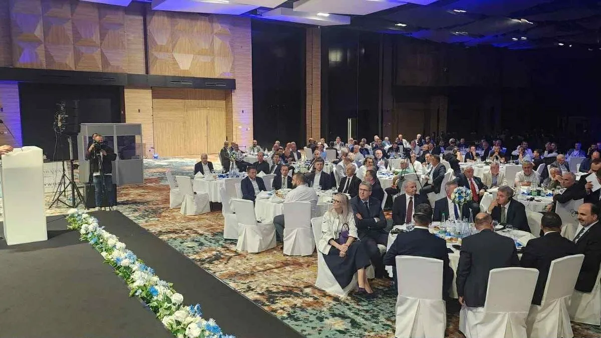 Ozturk je naglasio da će “koraci poduzeti danas prerasti u investicije ne samo za sadašnjost nego i za budućnost”