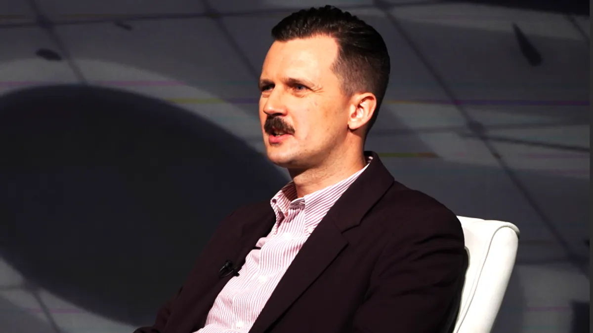 Glavni i odogvorni urednik portala Odgovor.ba Kenan Efendić gostujući u večerašnjem izdanju emisije 'Istraga sedmice' kod urednika i voditelja Avde Avdića.