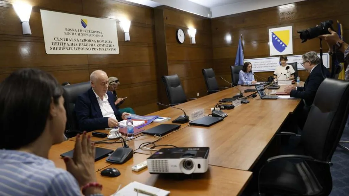 Po zakonu, nakon što prođe rok Hasanović je dužan narednog dana da potpiše odluku