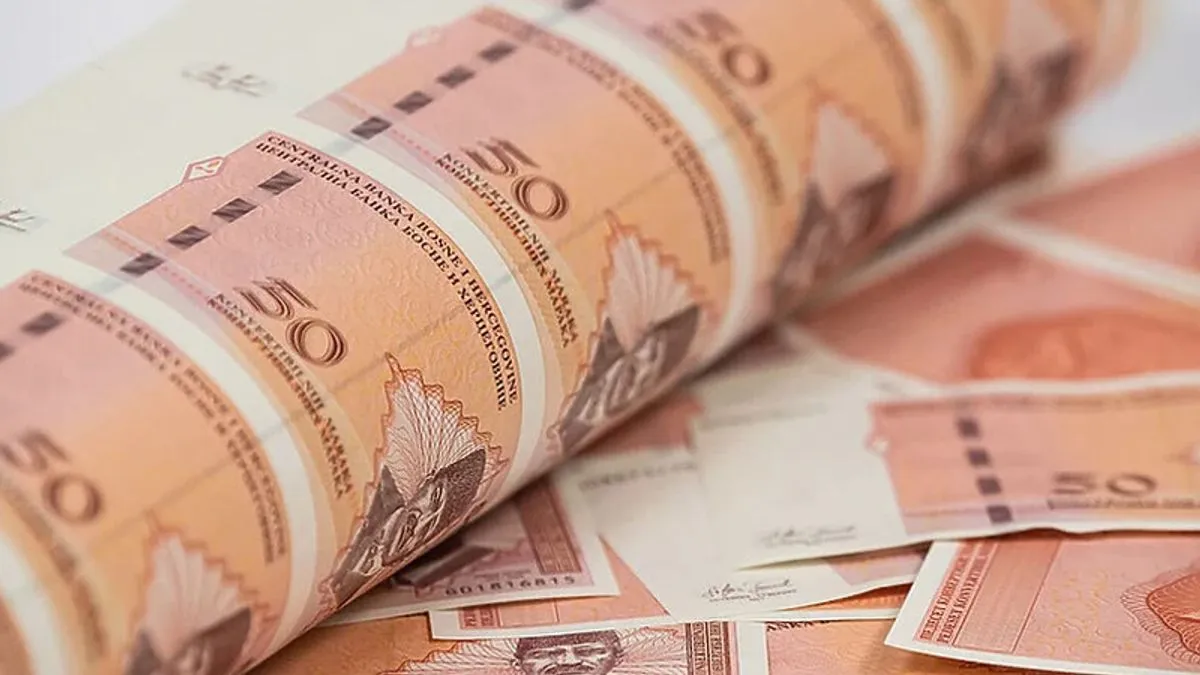 Jedan neimenovani radnik u Istočnom Novom Sarajevu, zaposlen u nespecijalizovanoj trgovini na veliko, ostvario je neto primanja od 186.673 KM za samo jedan mjesec.