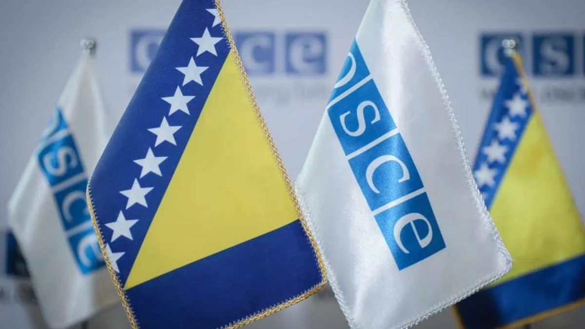 Suprotna je Dejtonskom mirovnom sporazumu i rizikuje da naruši regionalnu stabilnost i do sada postignuti napredak