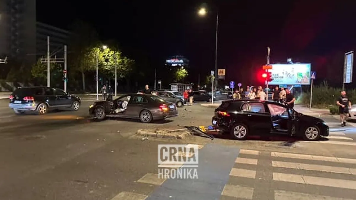 Policijski službenici su na terenu i rade na utvrđivanju okolnosti koje su dovele do nesreće