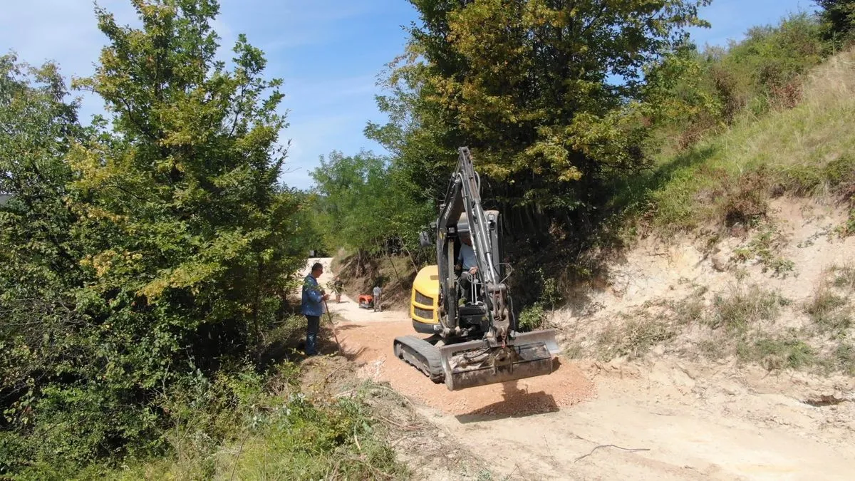 Lokalitet ‘Sjever Hum’ nalazi se na padinama brda Hum kojem se pristupa iz ulice Velešići Gornji.