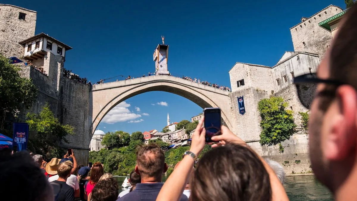 Red Bull Cliff Diving: Danas odlučujuća runda skokova u Mostaru, Iffland ide po novu titulu