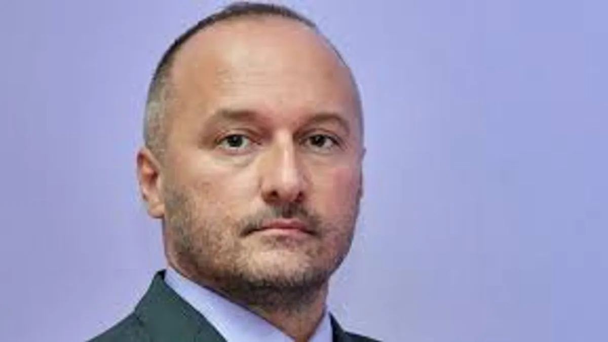 Bogunić je predsjedavao Visokim sudskim i tužilačkim vijećem (VSTV) od februara ove godine, te mu je, zbog isteka četverogodišnjeg mandata, istekao i mandat predsjednika.