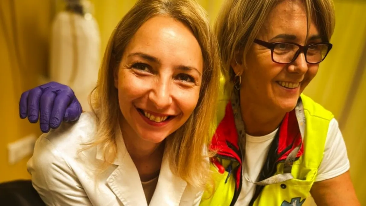 Porod u vanbolničkim uslovima nosi brojne rizike i zahtijeva visok nivo spremnosti i stručnosti kako bi se osigurala sigurnost i majke i novorođenčeta. 