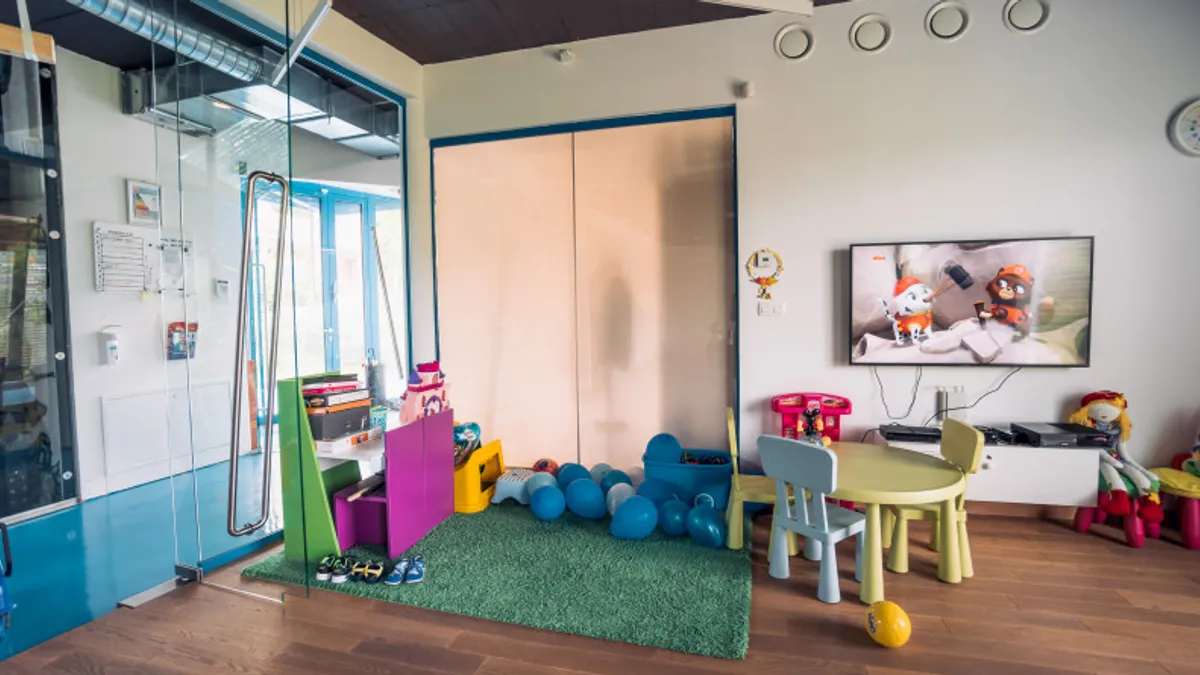 Dvogodišnja Hana, heroj koji se ne prestaje boriti: Obori je kemoterapija, ali se opet počne smijati