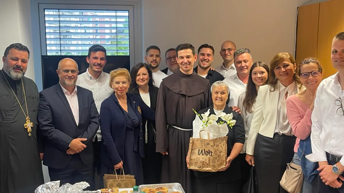 Na oproštaju od Višnje Lončar bilo i suza: Jedina je uspjela da nas ovdje sve poveže