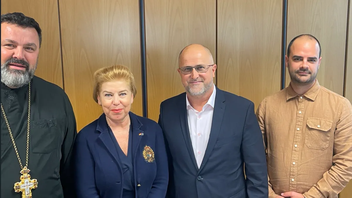 Na oproštaju od Višnje Lončar bilo i suza: Jedina je uspjela da nas ovdje sve poveže