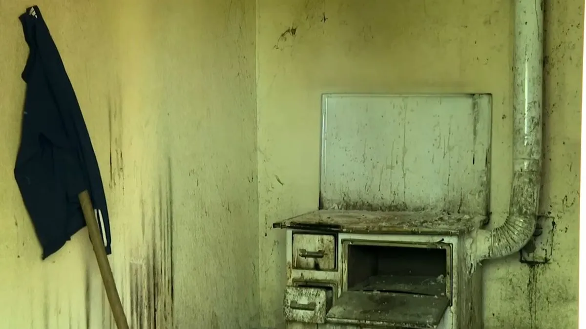 Spava na podu, nema kauča, želi normalan život