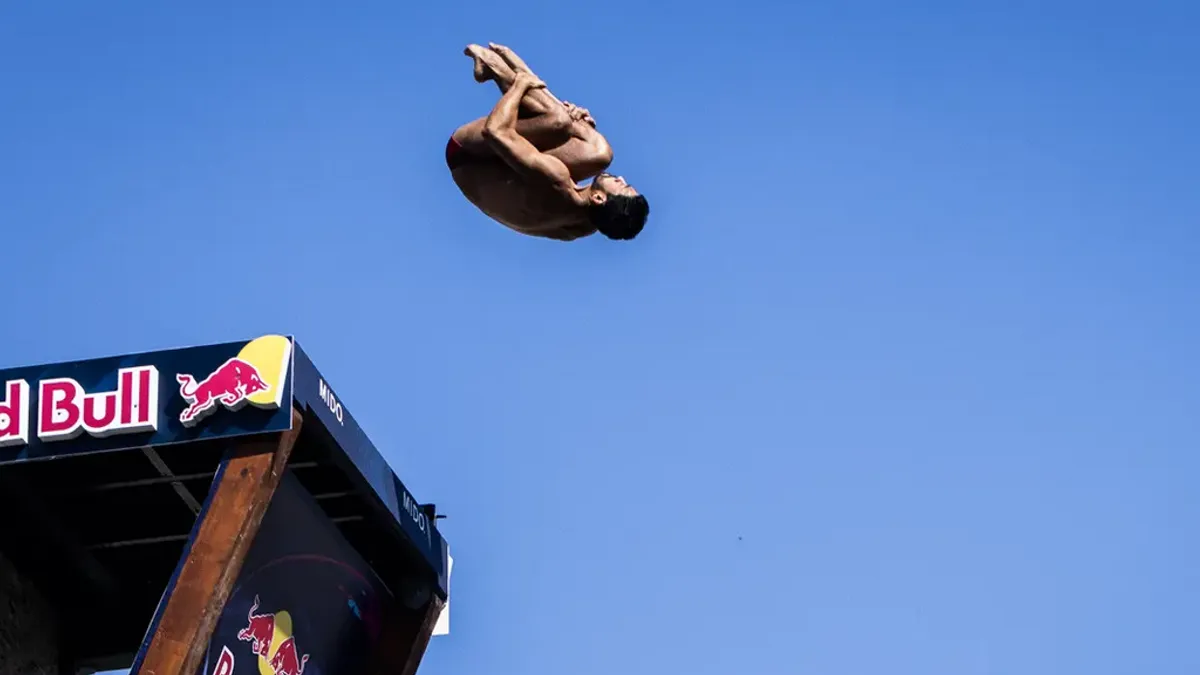 Grad na Neretvi danas je centar svijeta, domaćin završne runde spektakularnih skokova sa Starog mosta. 