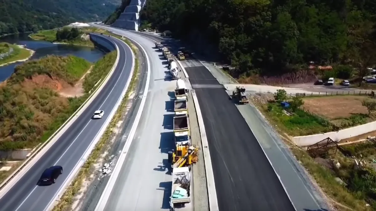 Trenutno se najintenzivniji radovi odvijaju na području općine Tešanj