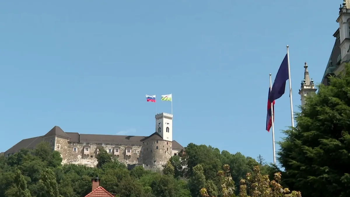 Kad se Dodik zaigra države