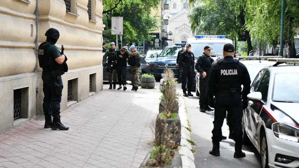 Bit će zadržani 24 sata i u tom zakonskom roku, postupajuće tužiteljice odlučit će o eventualnom prijedlogu za pritvor, dodaju iz Tužilaštva KS