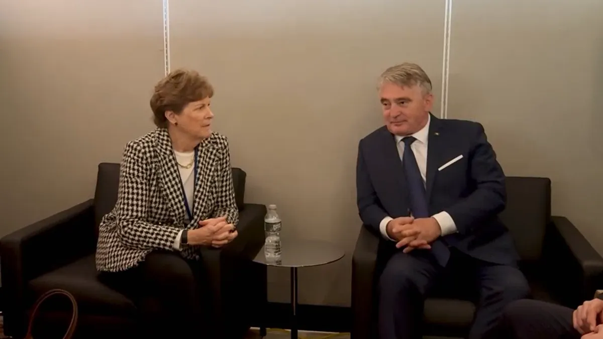 Složli su se da je neophodno nastaviti zajednički rad na jačanju demokratskih institucija i vladavine prava, te jačanju saradnje u oblastima od obostranog interesa.