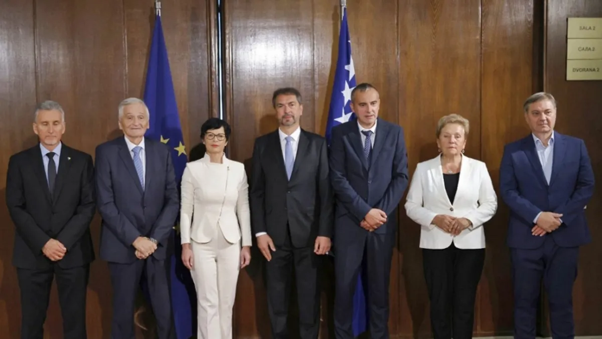 Stava je da potezi Špirića, Tegeltije i Željke Cvijanović samo pokazuju kakav je odnos snaga u SNSD-u.