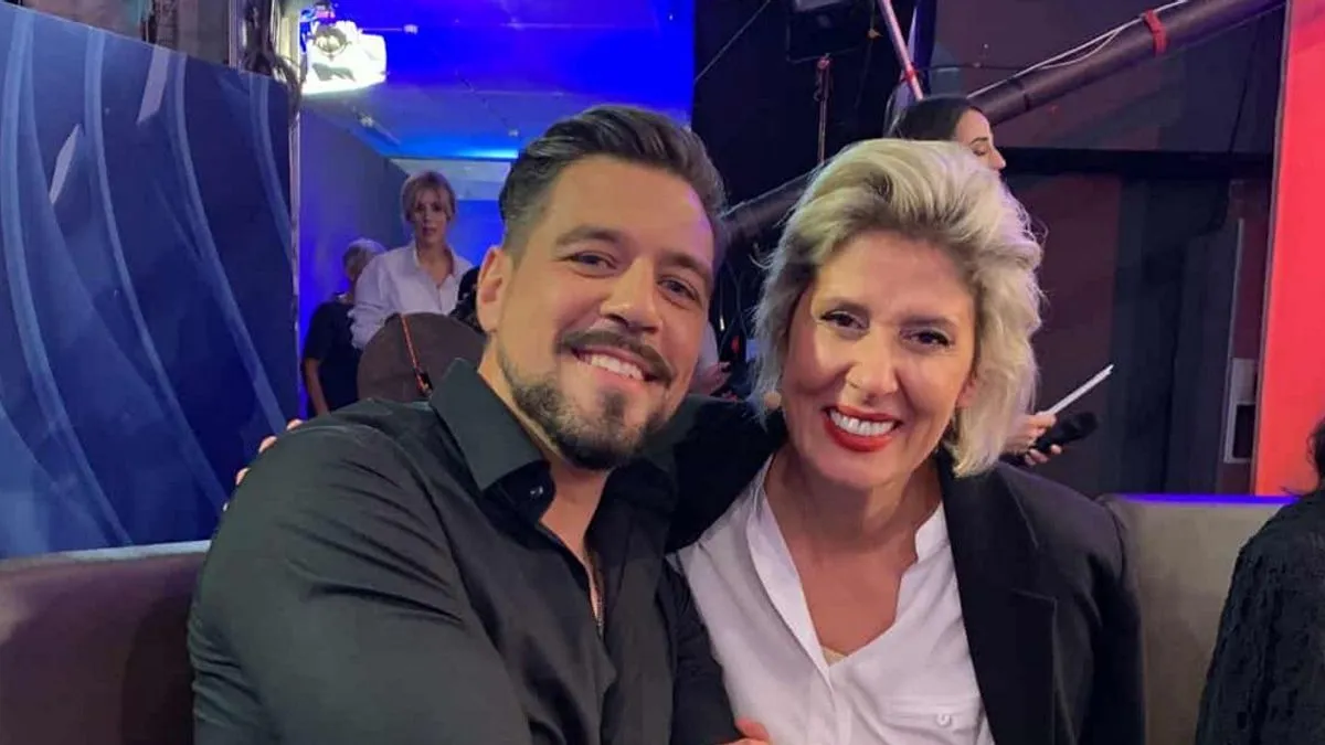 Almasa se ogrnula palestinskom zastavom: Neka u svijetu vlada mir!