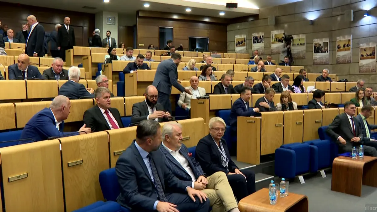 Prva sjednica Zastupničkog doma FBiH nakon pauze: Osuđujemo pokušaj politizacije pravosuđa