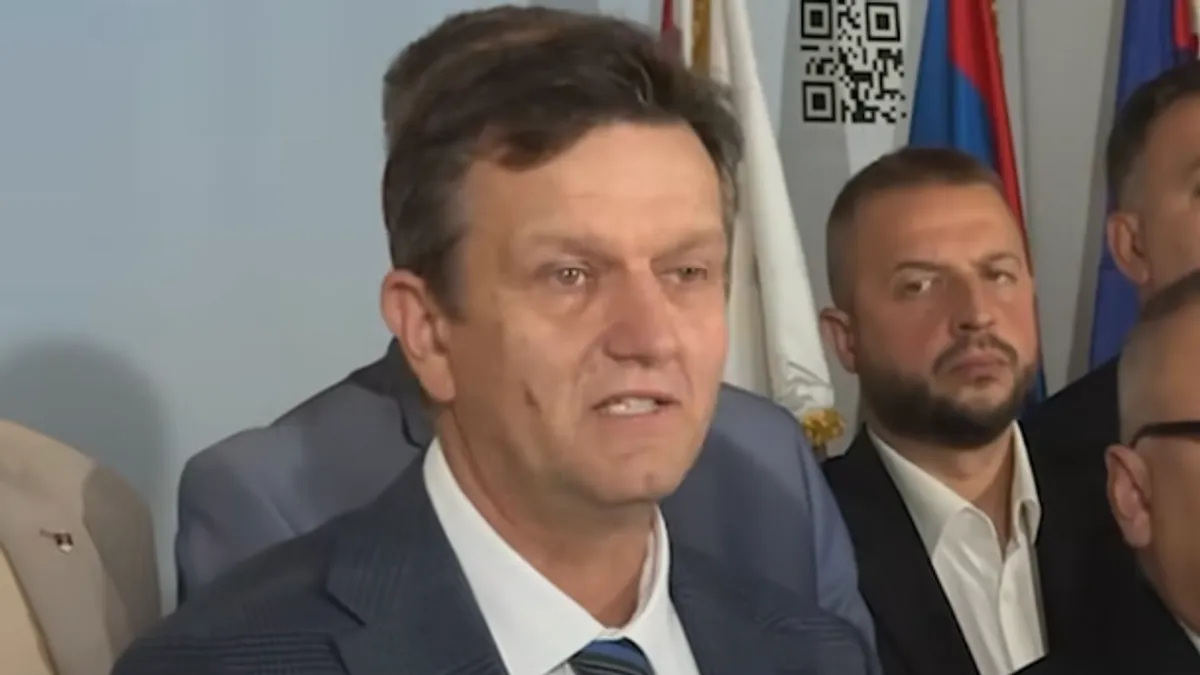 Lider PDP-a uvjeren je da će Blanuša u Banjoj Luci dobiti najmanje 30.000 glasova više od kandidata vladajuće koalicije, Siniše Karana.