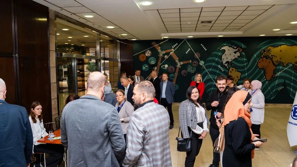 Kroz primjere implementiranih mjera u industrijskim preduzećima, prikazani su konkretni benefiti kao što su smanjenje troškova energije, povećanje konkurentnosti...