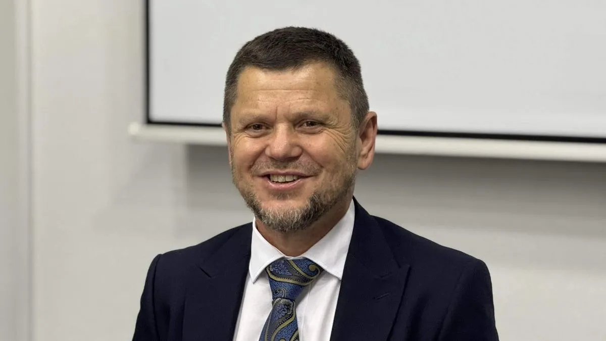 Muftijstvo mostarsko uručilo priznanje direktoru Vakufske direkcije za izgradnju i obnovu vakufa