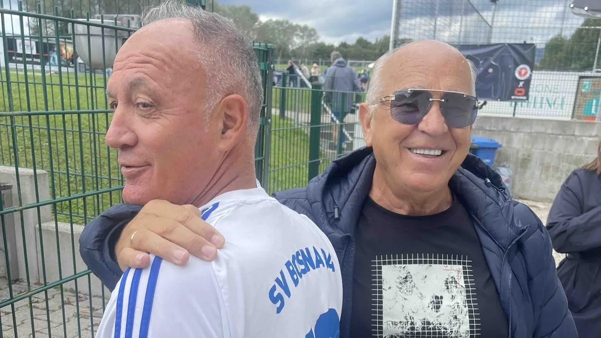 Od kada je objavio ovu knjigu, sav prihod od prodaje ide u dobrotvorne svrhe.