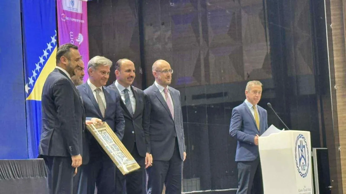 Ozturk je naglasio da će “koraci poduzeti danas prerasti u investicije ne samo za sadašnjost nego i za budućnost”