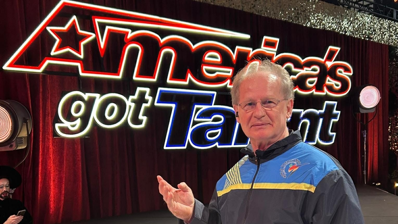 function r(){if(it(n),n.value===Hm){let o=null;throw new D(-950,o)}return n.value}