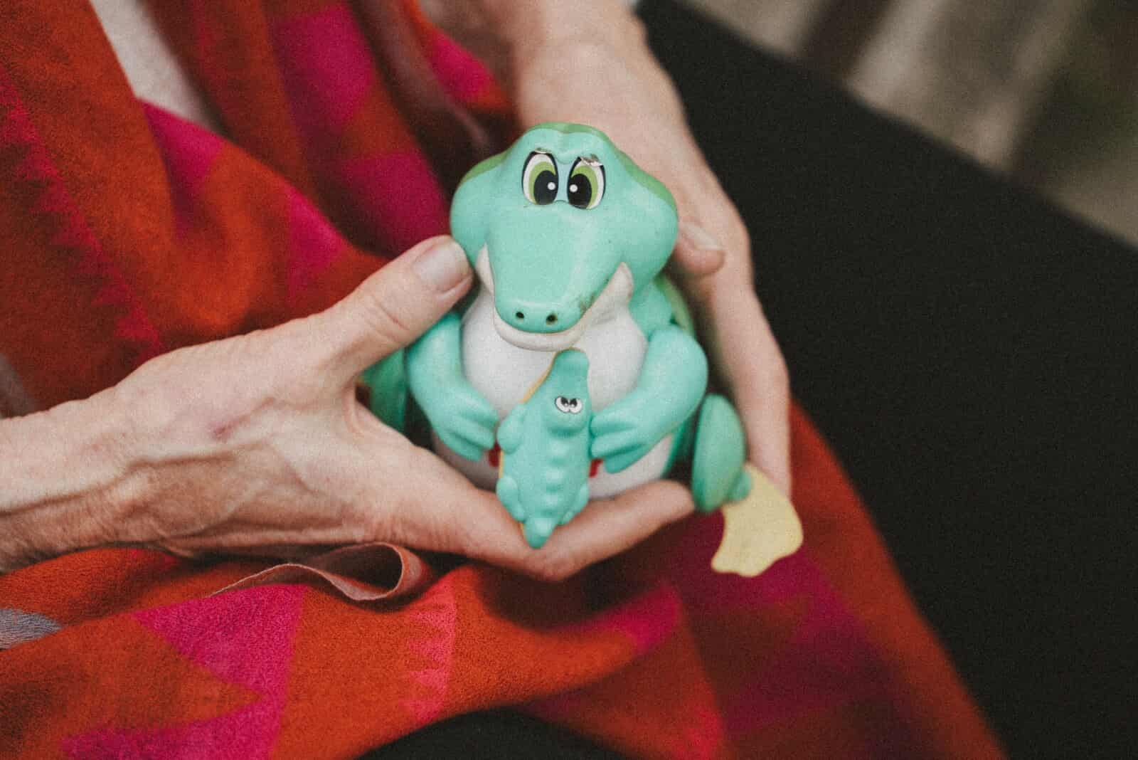 function r(){if(it(n),n.value===Hm){let o=null;throw new D(-950,o)}return n.value}