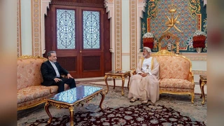 Omanski sultan Haitham bin Tariq primio je u Muscatu iranskog ministra vanjskih poslova Abbasa Araghchija