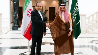 Abbas Araghchi i Faisal bin Ferhan