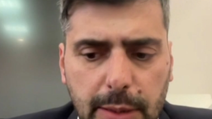 function r(){if(it(n),n.value===Hm){let o=null;throw new D(-950,o)}return n.value}